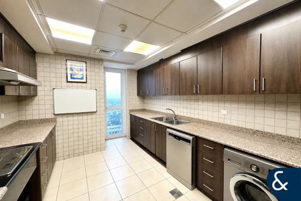 HIGH FLOOR | TWO BED + MAID | ONE CHEQUE