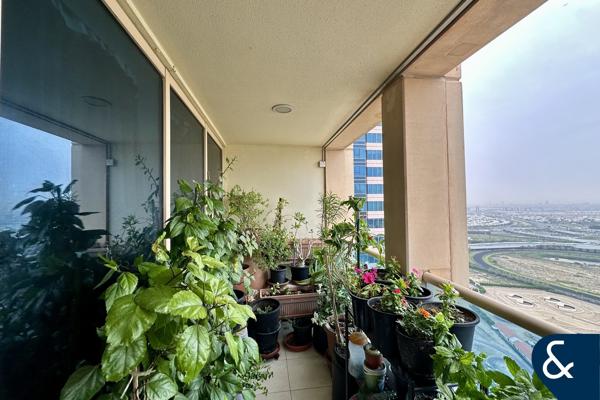 HIGH FLOOR | TWO BED + MAID | ONE CHEQUE