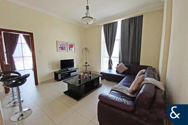 1 Bedroom | 2 Bath | Canal View | 755 sqft