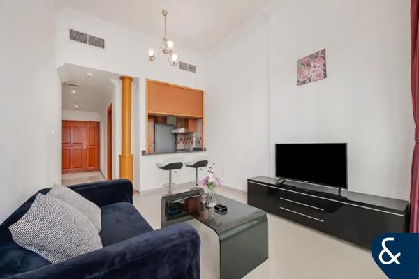 Motivated Seller | Vacant | Furnished