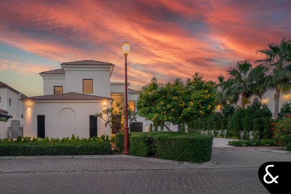Exclusive Turn Key Mansion overlooking Golf Course - Huge Plot - Image 7