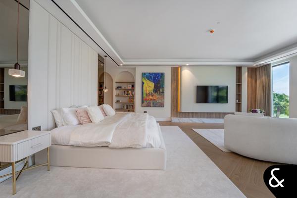Exclusive Turn Key Mansion overlooking Golf Course - Huge Plot - Image 19