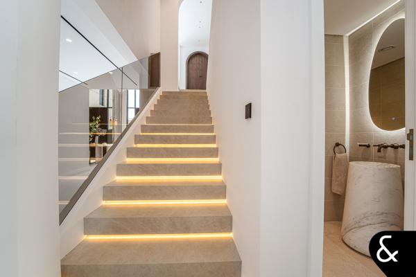 Exclusive Turn Key Mansion overlooking Golf Course - Huge Plot - Image 15