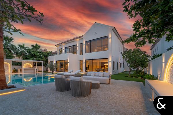 Exclusive Turn Key Mansion overlooking Golf Course - Huge Plot - Image 2