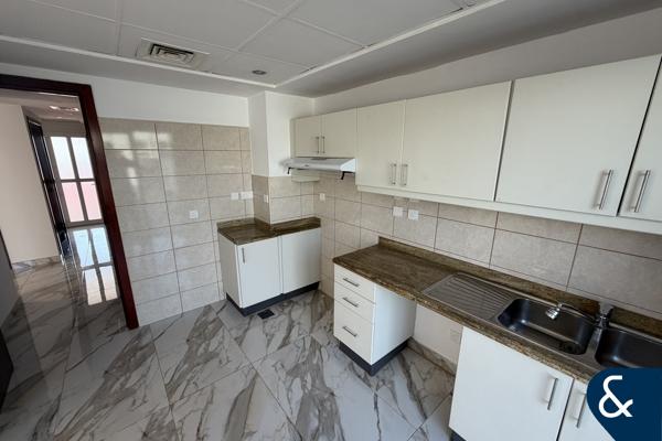 Two Beds | Study | Back To Back | Vacant