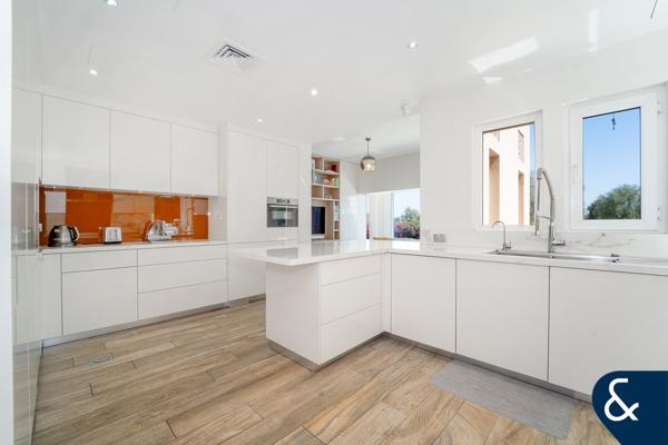 Type 17 | Golf Course View | 5 Beds