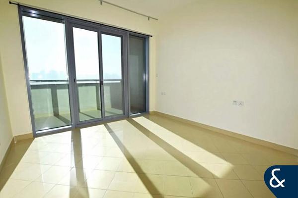 1 Bedroom | Vacant in December | 990 Sqft