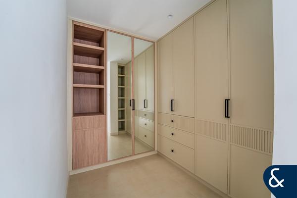 4 Bedrooms | Fully Upgraded | Private Pool