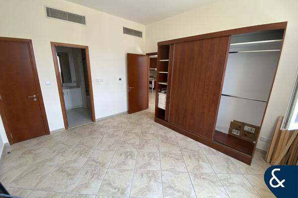 Spacious One Bedroom | Well Maintained