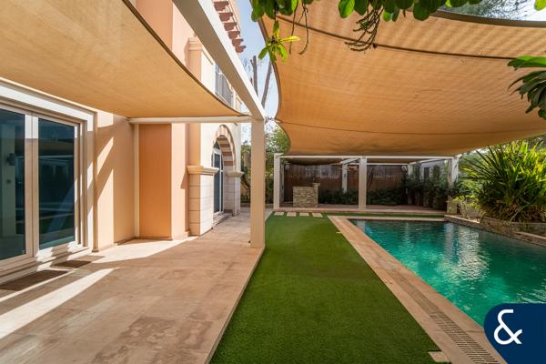 C1 Villa | Renovation Opportunity | Golf View