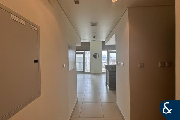 Vacant | Great Location | Exceptional Views