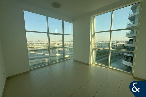 Unfurnished | One Bedroom | Business Bay