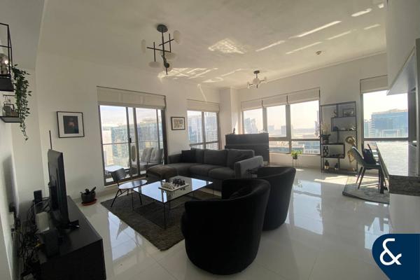 Fully Upgraded 1 Bed | VOT  | 1091 Sq Ft