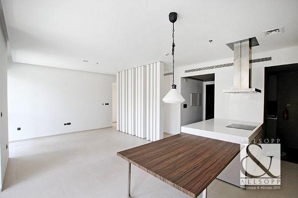 Great Location | Unfurnished | 2 Bathrooms