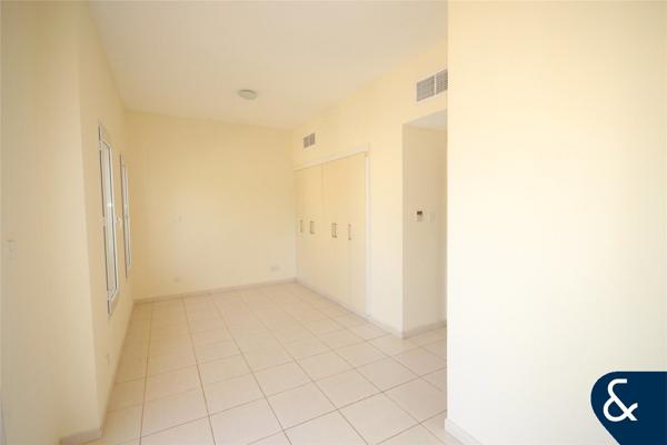 Vacant | Corner Villa | 2 Beds | Type 4E