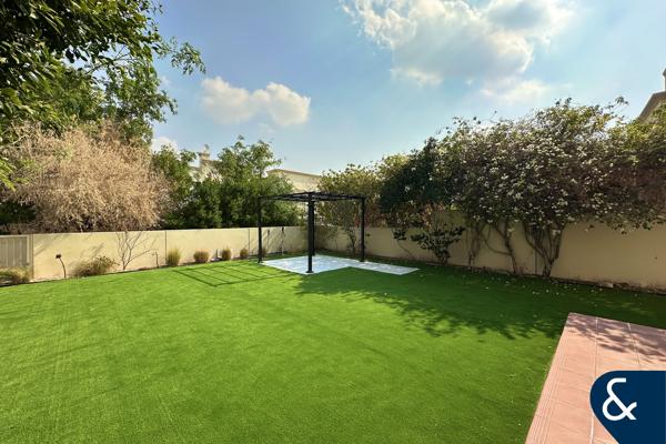 Fully Upgraded | End-Unit | Springs 4