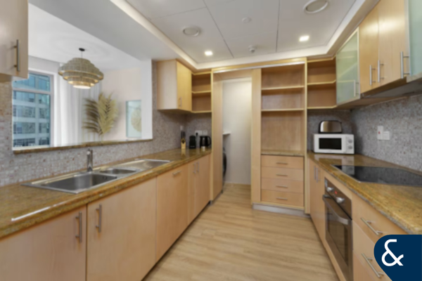 Two En-suite Bedroom | Upgraded | Marina View