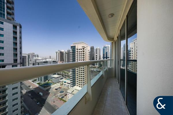 Furnished | 2 Beds | Marina Views.