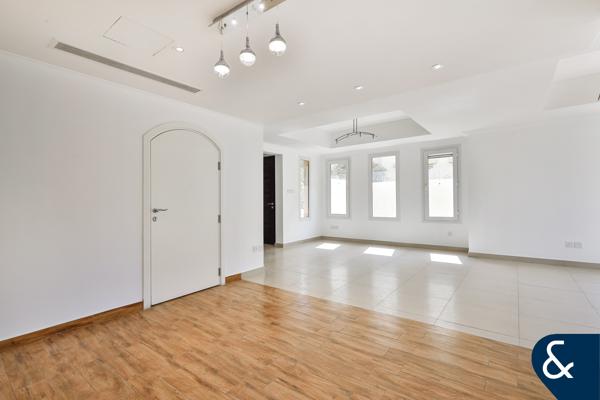 SPRINGS 4 | VACANT | QUIET LOCATION