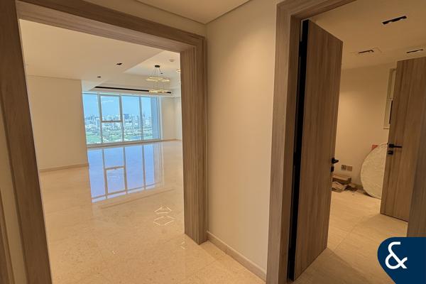3 Beds + Maid's | Upgraded | Modern Finishes
