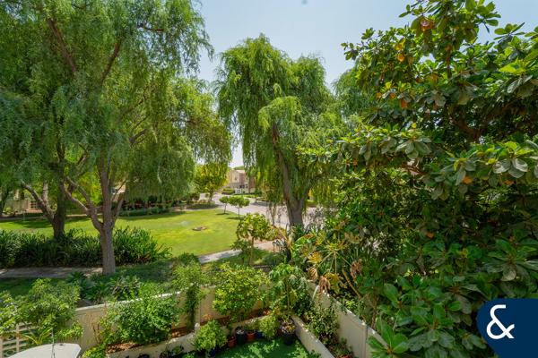 VOT | Corner Unit | Upgraded | Backing Park