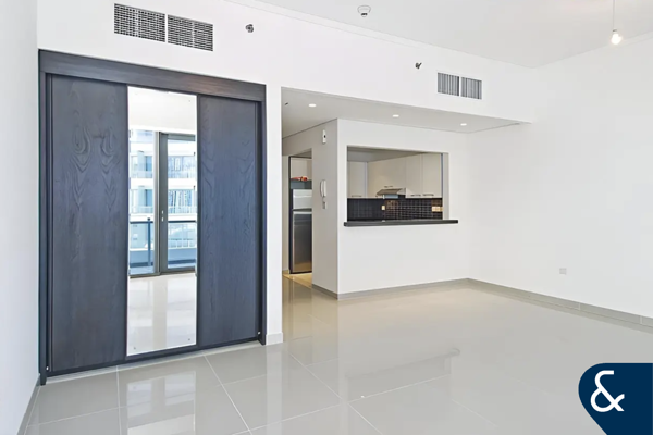 Studio | High Floor | Marina View