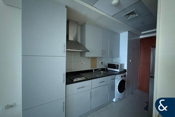 Studio Apartment | Low Floor | Furnished
