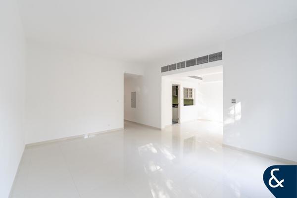 Vacant | Maids Room | Type 2M | 3 Bedroom
