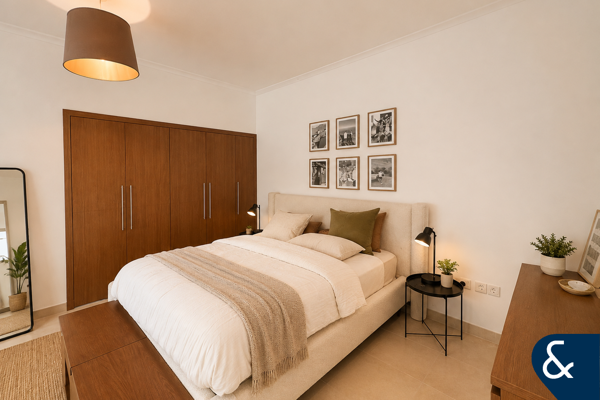 Upgraded | One Bed | Unfurnished | Low Floor