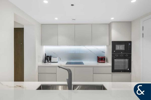 Boulevard View | Vacant | Fully Upgraded