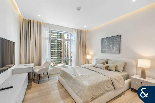 Boulevard View | Vacant | Fully Upgraded