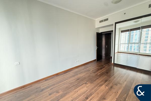 Upgraded | One Bed | Marina View | Vacant