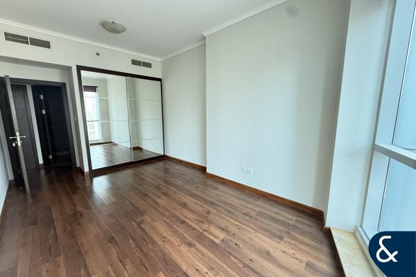 Upgraded | One Bed | Marina View | Vacant