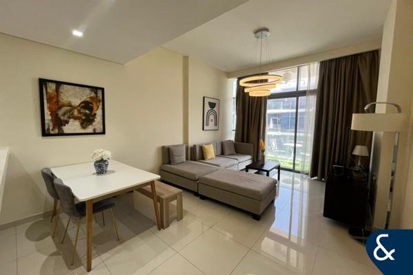 Furnished 1 Bed | Pool View | Corner