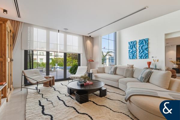 Extended - Fully Renovated - Skyline