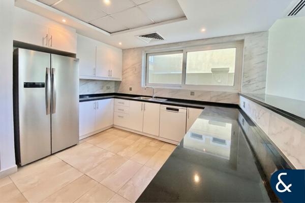 Single Row | Legacy Nova | Vacant Now