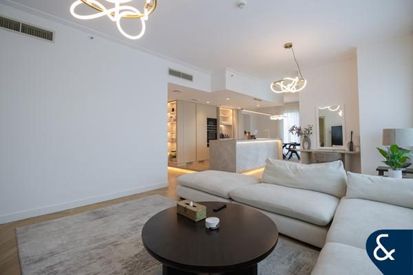 FULL MARINA VIEW | FURNISHED | UPGRADED