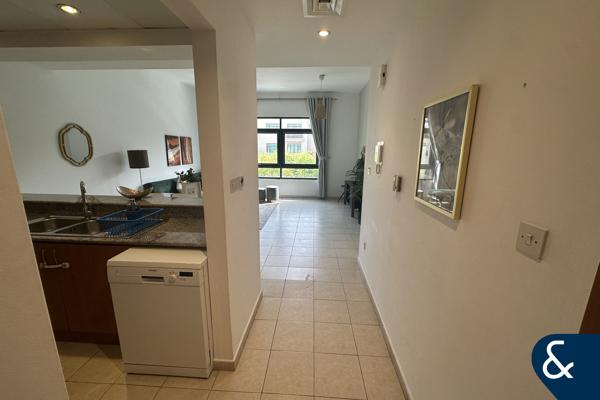 Low Floor | Chiller Free | Covered Parking