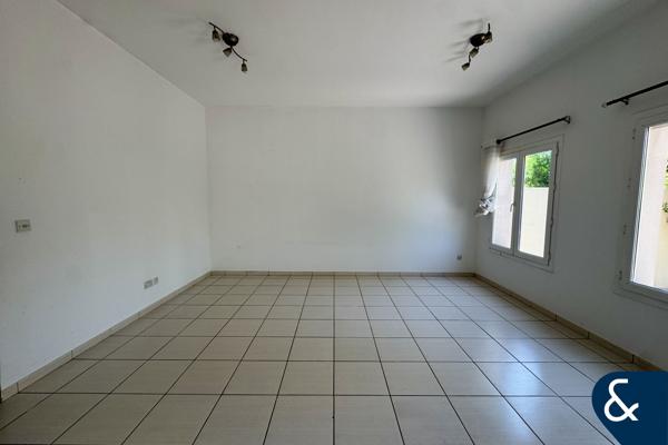 Well maintained | Vacant | Quiet location