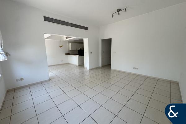 Well maintained | Vacant | Quiet location
