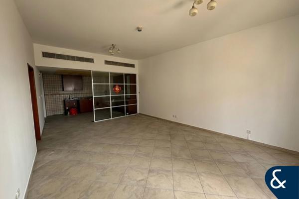 Large 1 Bed | Balcony | Uptown Motor City