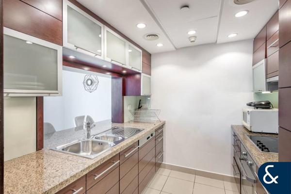 Vacant NOW | High floor | Furnished