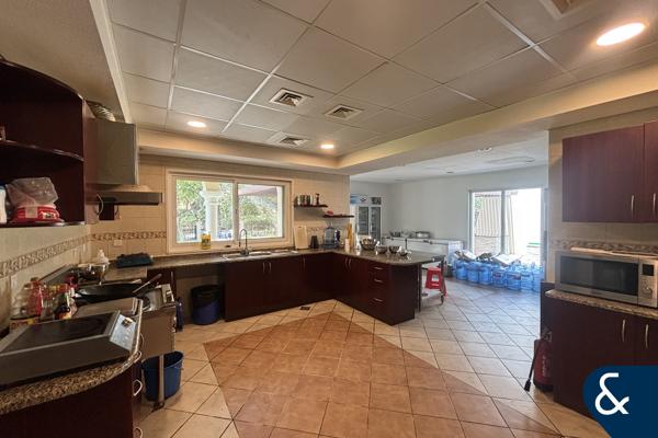 Huge Corner Unit | Family Villa | View Today