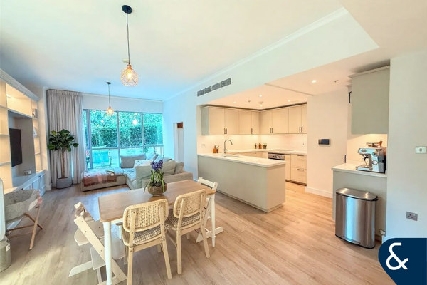 Burj View | 2 Bedrooms | Large Terrace