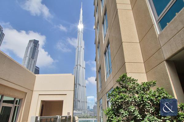 Burj View | 2 Bedrooms | Large Terrace
