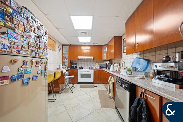 Three Bed + Maids I 2269 SQFT I Vacant Now