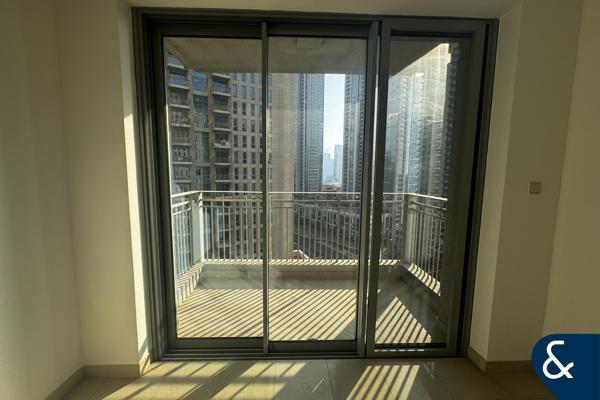 Vacant Now | Pool View | Spacious and airy