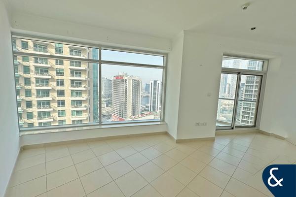Large One Bedroom | Sold Vacant | Pool View