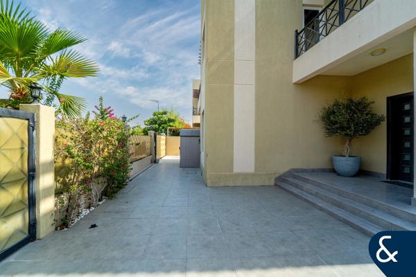 5 Bed C Type Villa | Upgraded | 5,039 Sq Ft