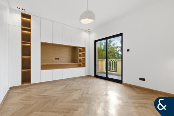 One of One | 3 bed Brand New | Full Lake View